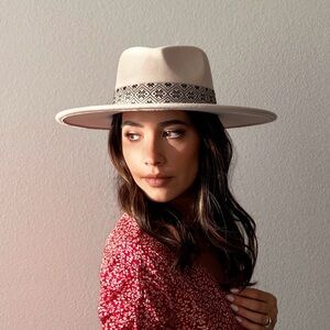 Elegant Cream Fedora Hat